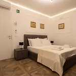 La Degli Specchi Piazza Unita D'italia Frühstückspension