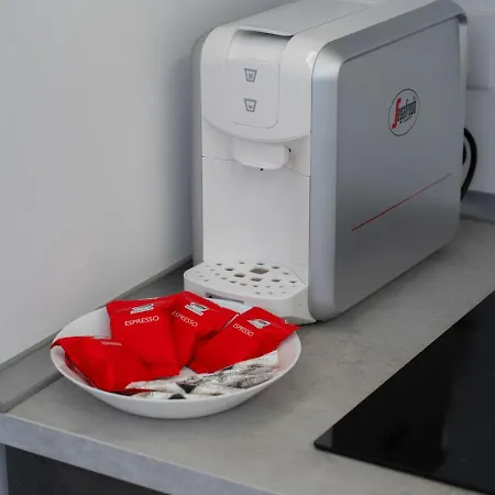 Bed & Breakfast La Degli Specchi Piazza Unita D'italia Terst