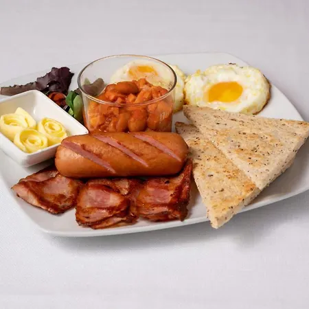 La Degli Specchi Piazza Unita D'italia Terst