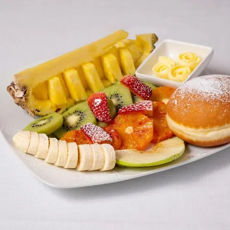 La Degli Specchi Piazza Unita D'italia Terst