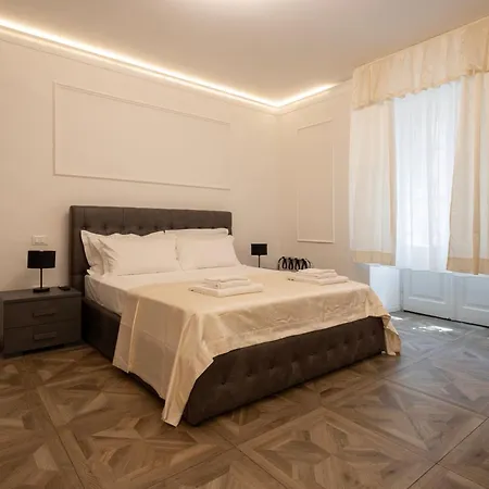 Bed & Breakfast La Degli Specchi Piazza Unita D'italia Terst